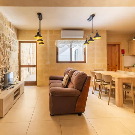 Nadurin Σπίτι διακοπών *