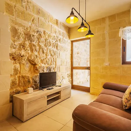 Nadurin Holiday home *